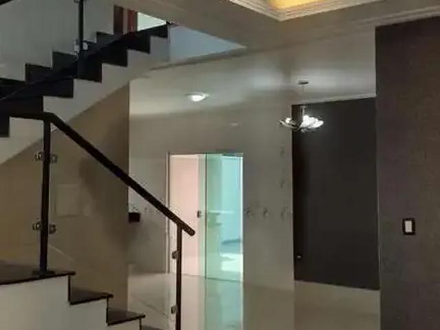 Casa / Sobrado para Venda em Senador Canedo/GO Jardim Veneza 4 Quartos