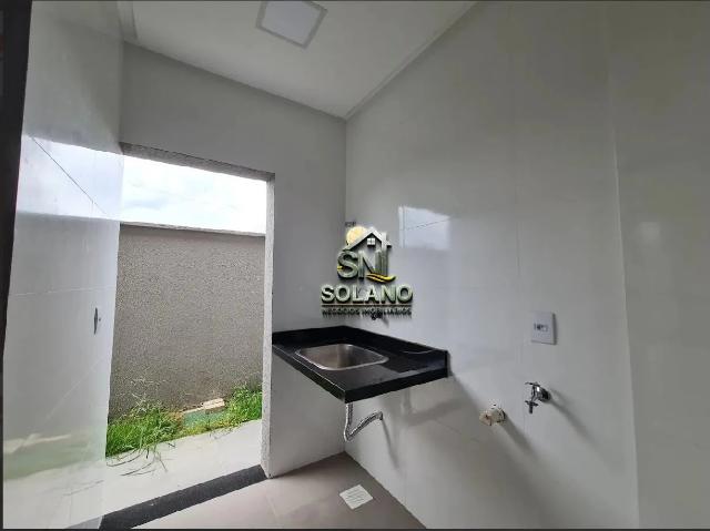 Casa / Sobrado para Venda em Senador Canedo/GO Jardins Bolonha 3 Quartos
