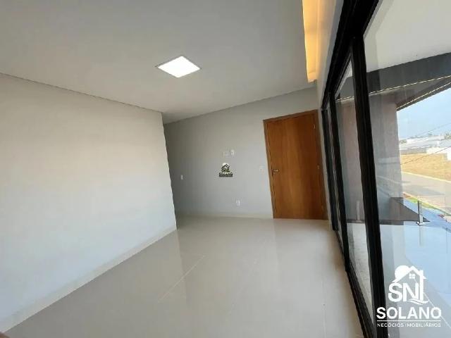 Casa / Sobrado para Venda em Senador Canedo/GO Jardins Bolonha 3 Quartos