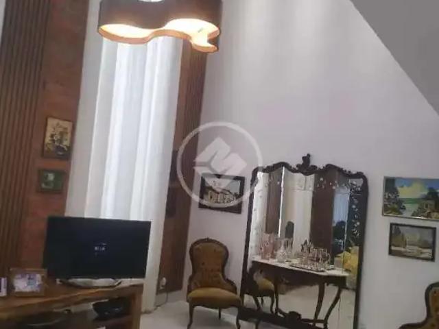 Casa / Sobrado para Venda em Senador Canedo/GO Jardins Nápoles 4 Quartos