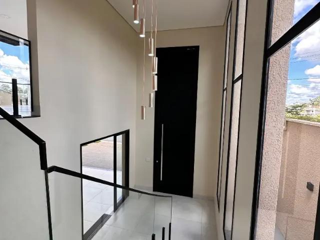 Casa / Sobrado para Venda em Senador Canedo/GO Jardins Nápoles 3 Quartos