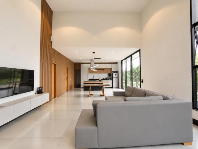 Casa / Sobrado para Venda em Senador Canedo/GO Jardins Porto 3 Quartos