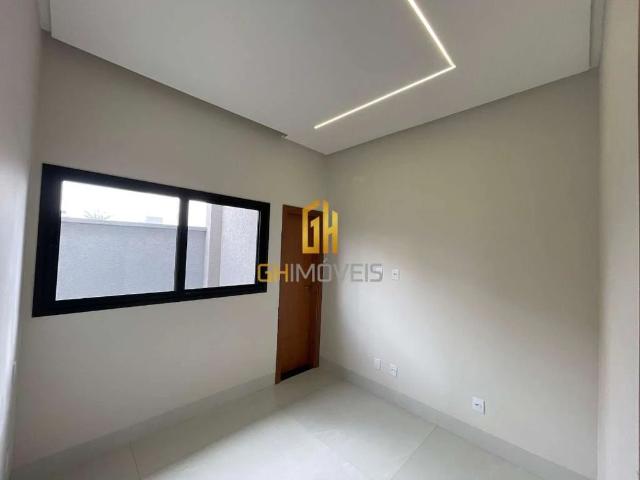 Casa / Sobrado para Venda em Senador Canedo/GO Jardins Parma 3 Quartos