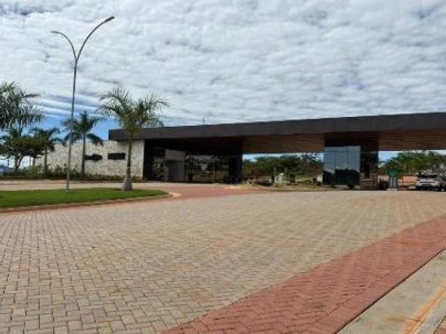 Casa / Sobrado para Venda em Senador Canedo/GO Jardins Parma