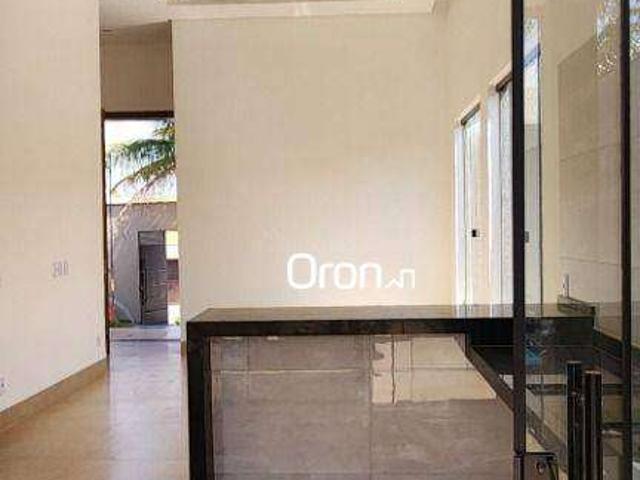 Casa / Sobrado para Venda em Senador Canedo/GO Residencial Marília 3 Quartos