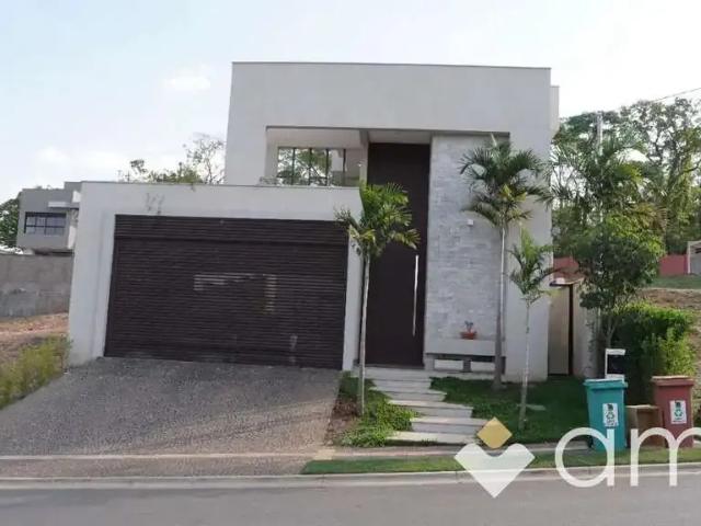 Casa / Sobrado para Venda em Senador Canedo/GO Residencial Marília 3 Quartos