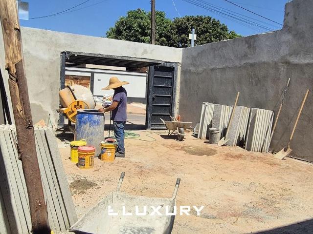 Casa / Sobrado para Venda em Senador Canedo/GO Residencial Marília 3 Quartos
