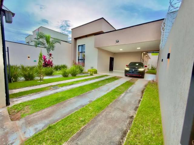 Casa / Sobrado para Venda em Senador Canedo/GO Residencial Marília 3 Quartos