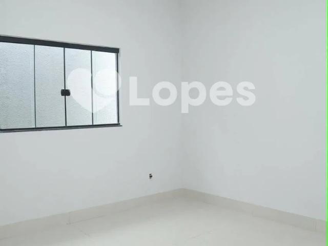 Casa / Sobrado para Venda em Senador Canedo/GO Residencial Buriti 3 Quartos