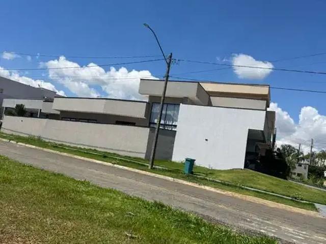 Casa / Sobrado para Venda em Senador Canedo/GO Residencial Condomínio Jardim Veneza 3 Quartos