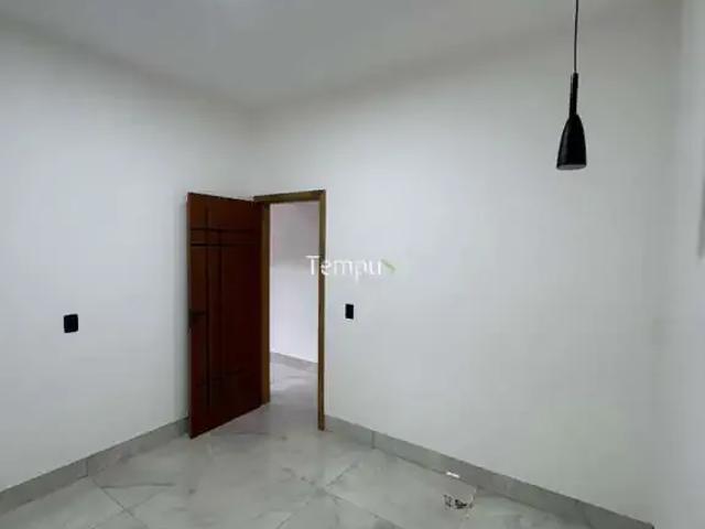 Casa / Sobrado para Venda em Senador Canedo/GO Residencial Flor do Ipê II 2 Quartos