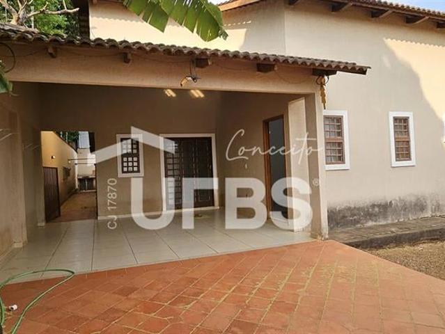 Casa / Sobrado para Venda em Senador Canedo/GO Residencial Jardim Canedo 3 Quartos