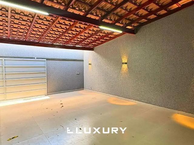 Casa / Sobrado para Venda em Senador Canedo/GO Residencial Paraíso 3 Quartos