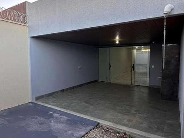 Casa / Sobrado para Venda em Senador Canedo/GO Residencial Paraíso 3 Quartos