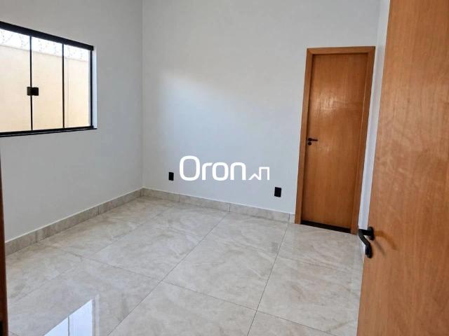 Casa / Sobrado para Venda em Senador Canedo/GO Residencial Prado 3 Quartos