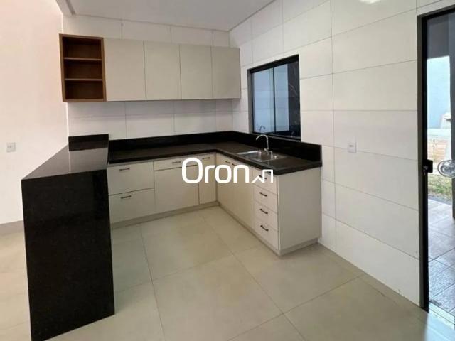 Casa / Sobrado para Venda em Senador Canedo/GO Residencial Santa Edwiges 3 Quartos