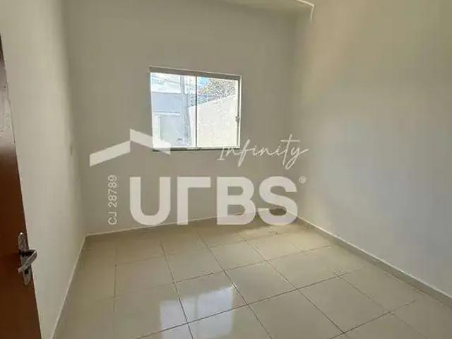 Casa / Sobrado para Venda em Senador Canedo/GO São Francisco 2 Quartos