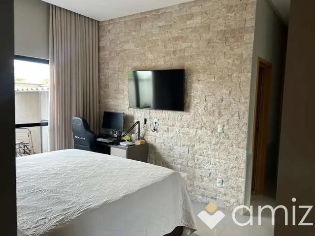 Casa / Sobrado para Venda em Senador Canedo/GO Terras Alpha Residencial 2 3 Quartos