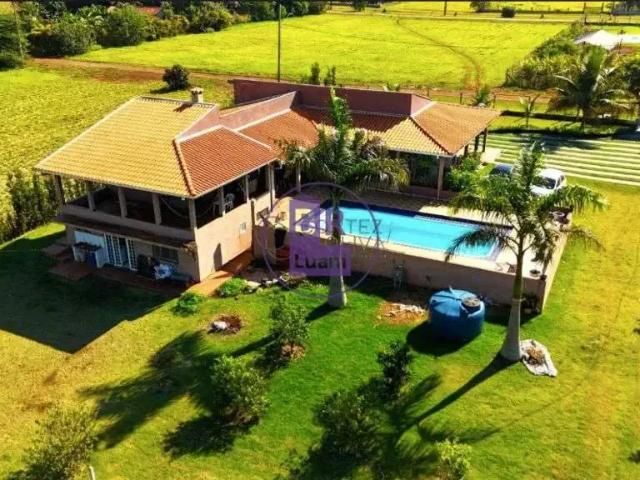 Casa / Sobrado para Venda em Sertanópolis/PR Estancia Favoreto 4 Quartos