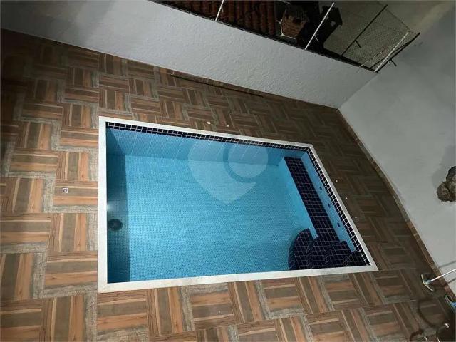 Casa / Sobrado para Venda em Serra Negra/SP Centro 4 Quartos