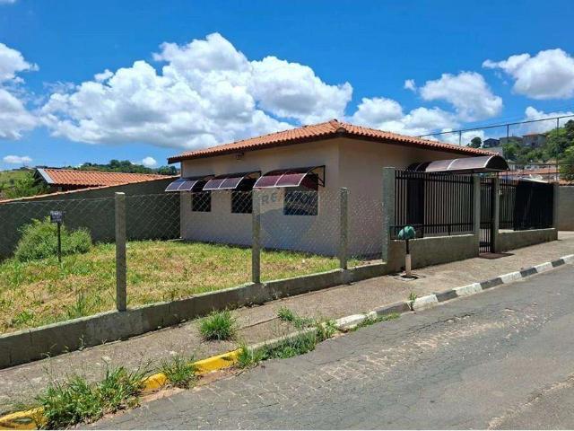 Casa / Sobrado para Venda em Serra Negra/SP Centro 2 Quartos