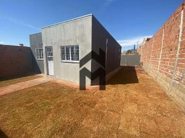 Casa / Sobrado para Venda em Serrana/SP Centro 2 Quartos