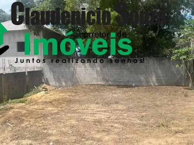 Casa / Sobrado para Venda em Serra/ES Manguinhos 3 Quartos