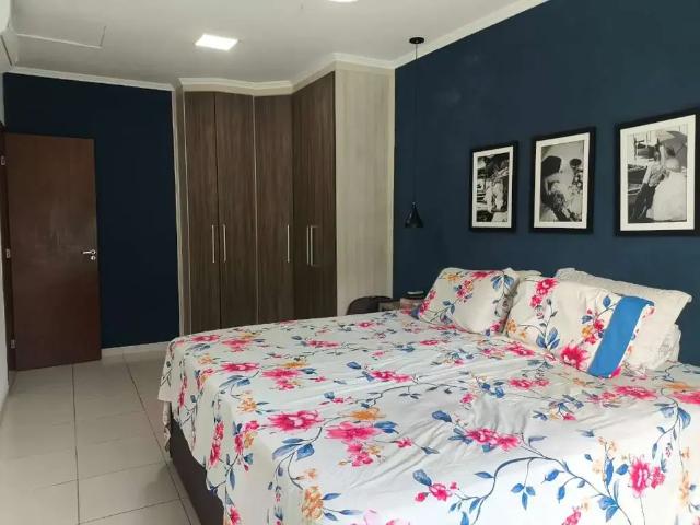 Casa / Sobrado para Venda em Serra/ES Manguinhos 3 Quartos