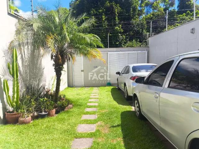 Casa / Sobrado para Venda em Serra/ES Manguinhos 3 Quartos