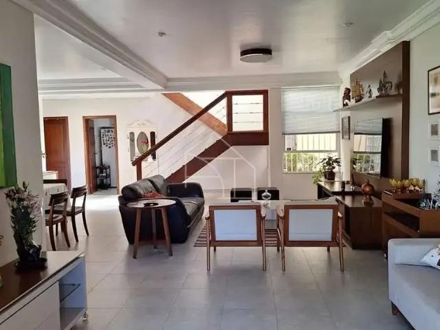 Casa / Sobrado para Venda em Serra/ES Manguinhos 4 Quartos