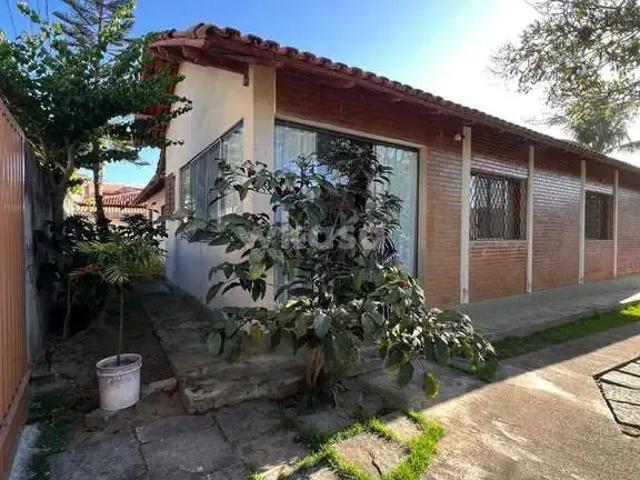 Casa / Sobrado para Venda em Serra/ES Manguinhos 5 Quartos