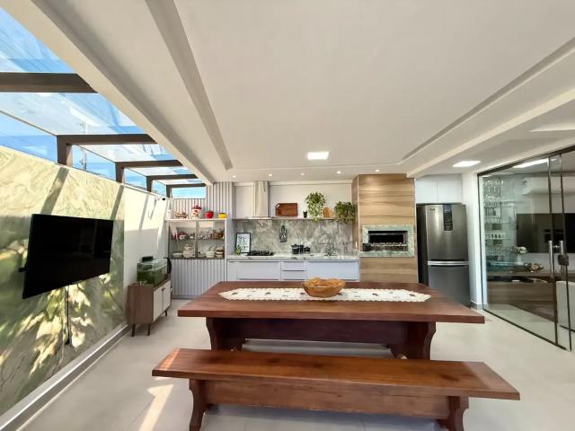 Casa / Sobrado para Venda em Serra/ES Morada de Laranjeiras 3 Quartos