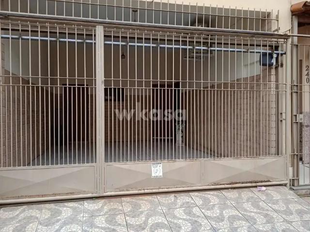 Casa / Sobrado para Venda em Serra/ES Barcelona 4 Quartos