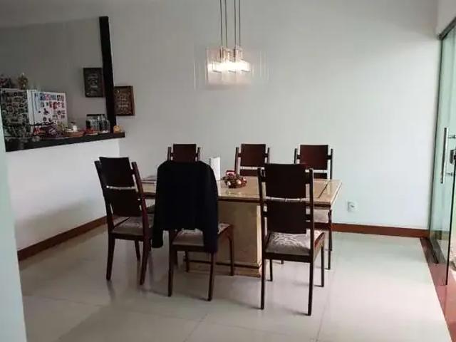 Casa / Sobrado para Venda em Serra/ES Colina de Laranjeiras 4 Quartos