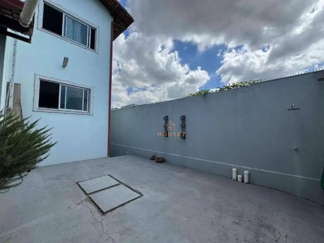 Casa / Sobrado para Venda em Serra/ES Colina de Laranjeiras 4 Quartos