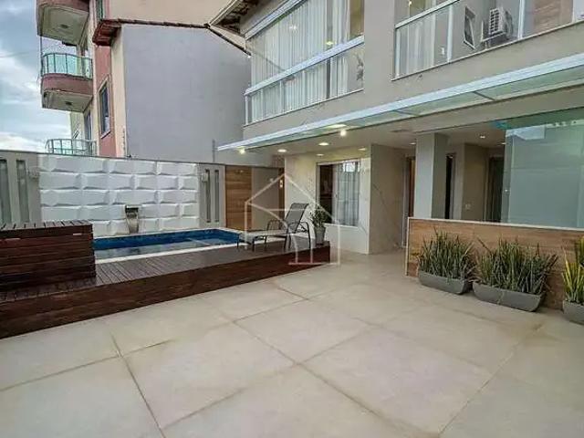 Casa / Sobrado para Venda em Serra/ES Colina de Laranjeiras 3 Quartos