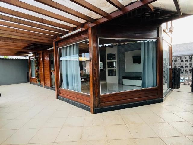 Casa / Sobrado para Venda em Serra/ES Enseada de Jacaraípe 3 Quartos