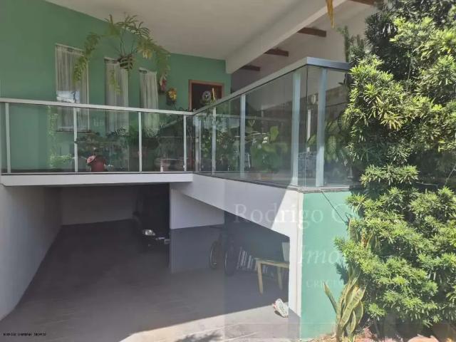 Casa / Sobrado para Venda em Serra/ES Estância Monazítica 5 Quartos
