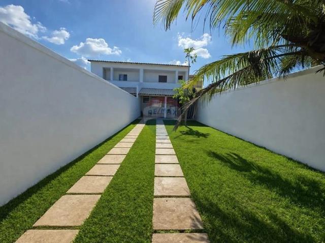 Casa / Sobrado para Venda em Serra/ES Jacaraípe 4 Quartos