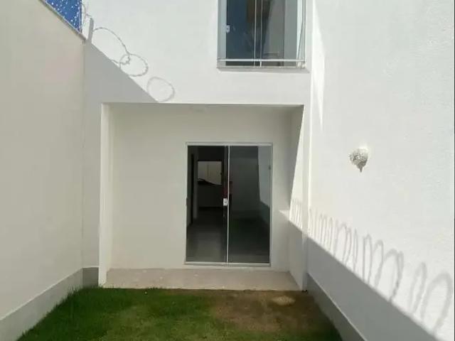 Casa / Sobrado para Venda em Serra/ES Jacaraípe 2 Quartos