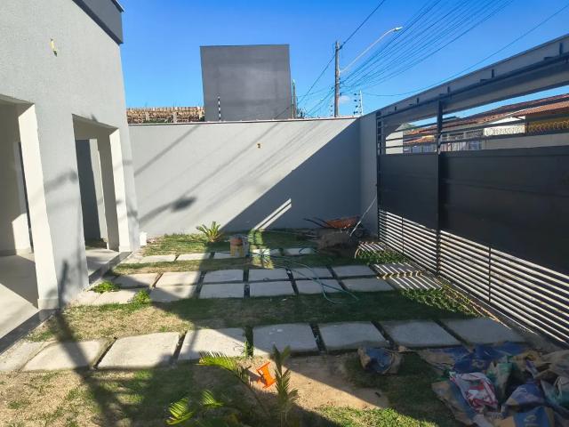 Casa / Sobrado para Venda em Serra/ES Jacaraípe 2 Quartos