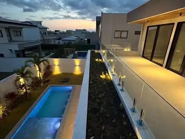 Casa / Sobrado para Venda em Serra/ES Jacuhy 4 Quartos