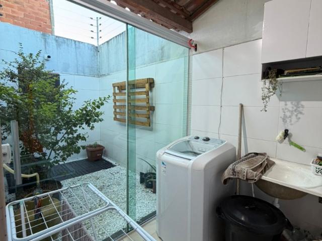 Casa / Sobrado para Venda em Serra/ES Planície da Serra 2 Quartos