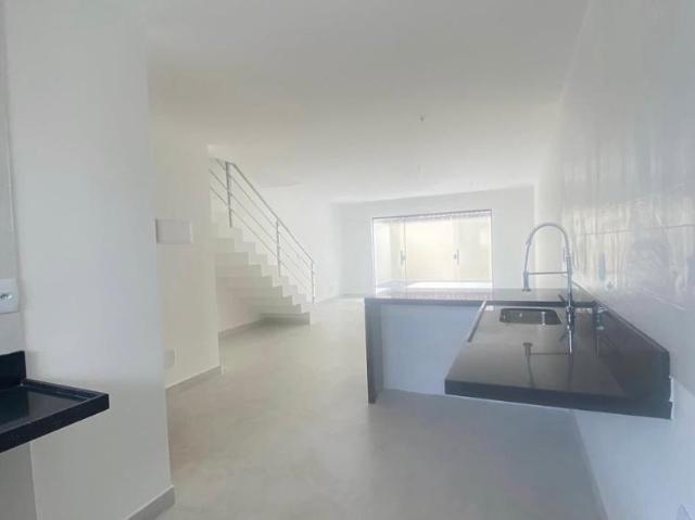 Casa / Sobrado para Venda em Serra/ES Planície da Serra 3 Quartos