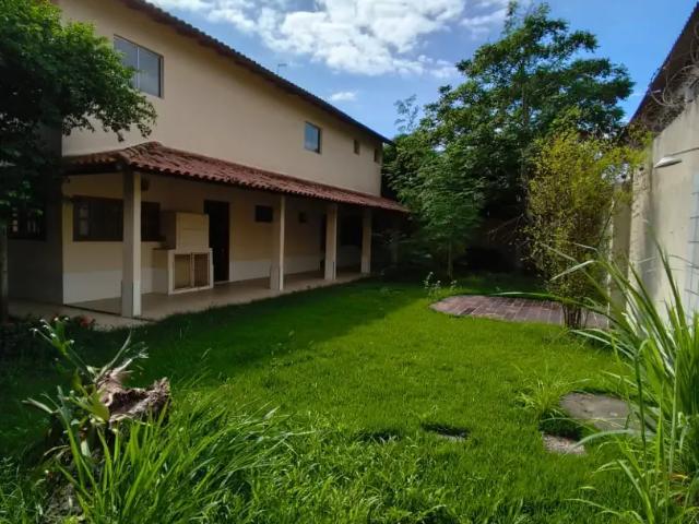 Casa / Sobrado para Venda em Serra/ES São Francisco 5 Quartos