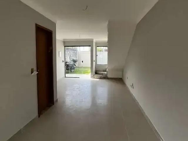 Casa / Sobrado para Venda em Serra/ES São Francisco