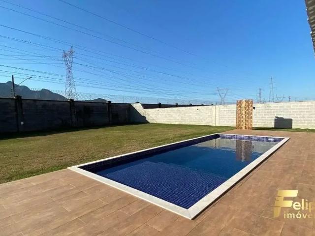 Casa / Sobrado para Venda em Serra/ES Serra Centro 5 Quartos