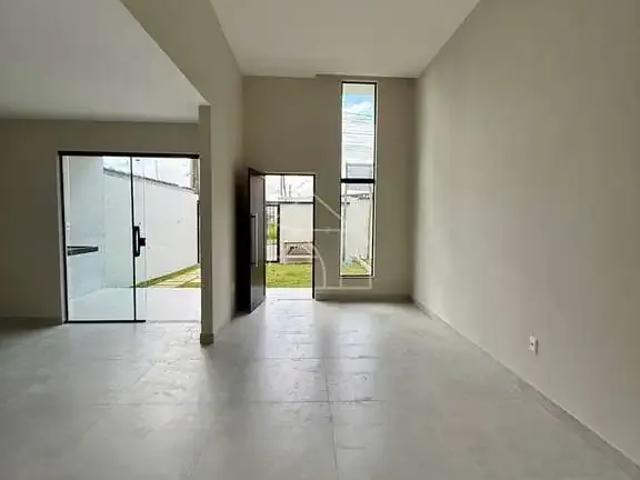Casa / Sobrado para Venda em Serra/ES Centro da Serra 3 Quartos