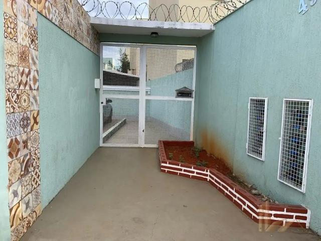 Casa / Sobrado para Venda em Sete Lagoas/MG Emília 3 Quartos
