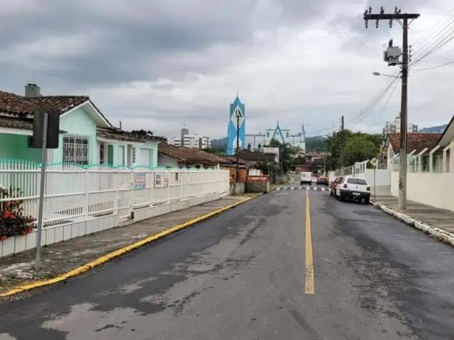 Casa / Sobrado para Venda em Siderópolis/SC Centro 5 Quartos